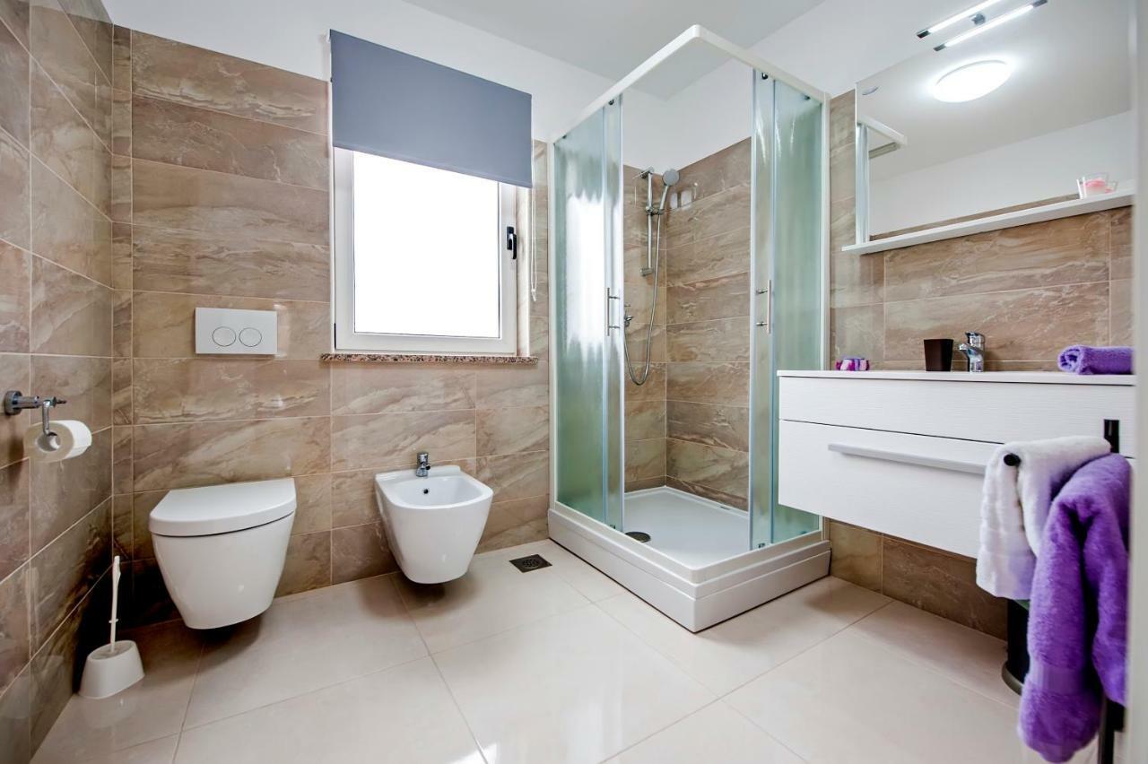 Apartman Sonata Ровінь Екстер'єр фото