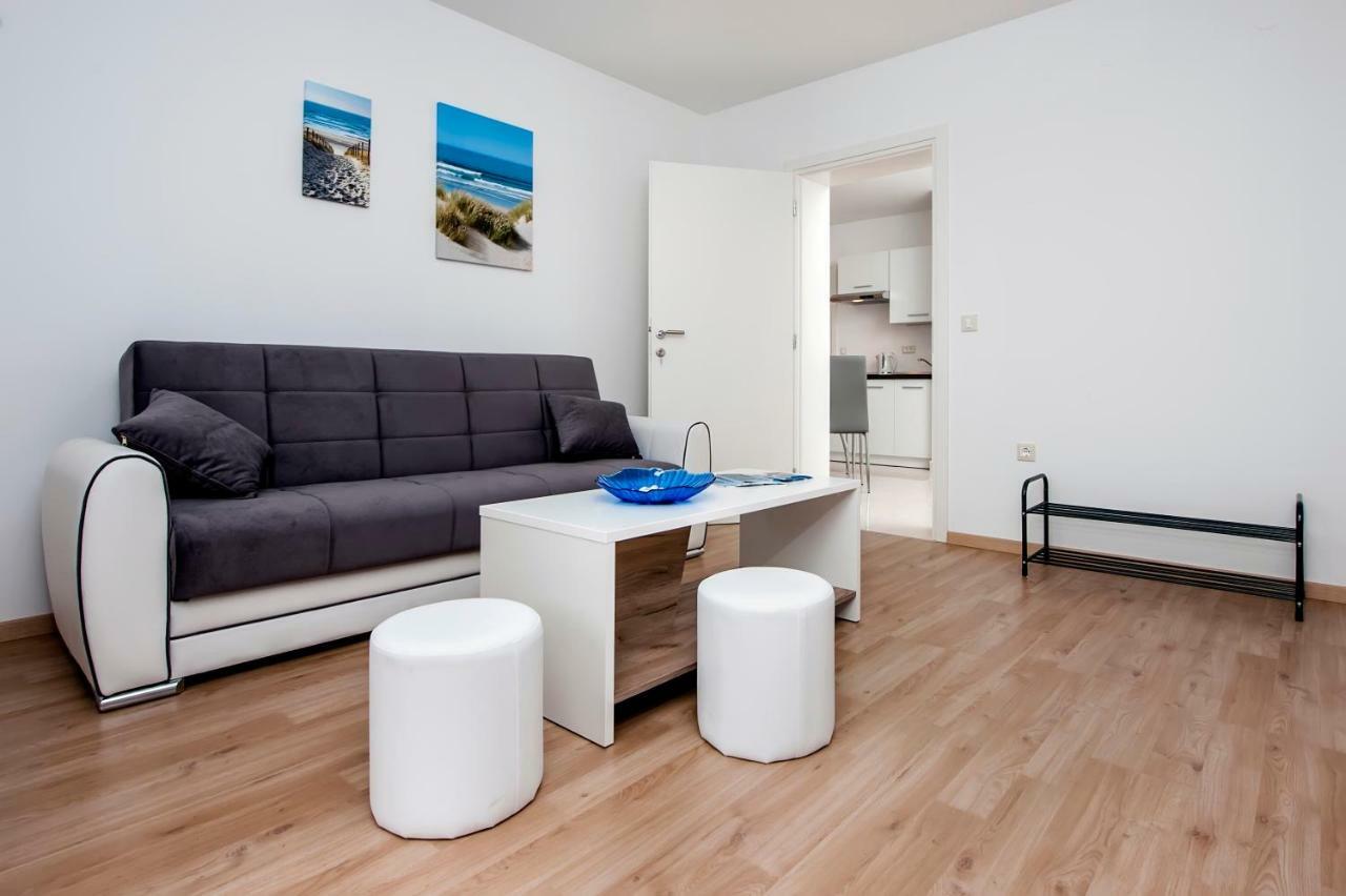 Apartman Sonata Ровінь Екстер'єр фото