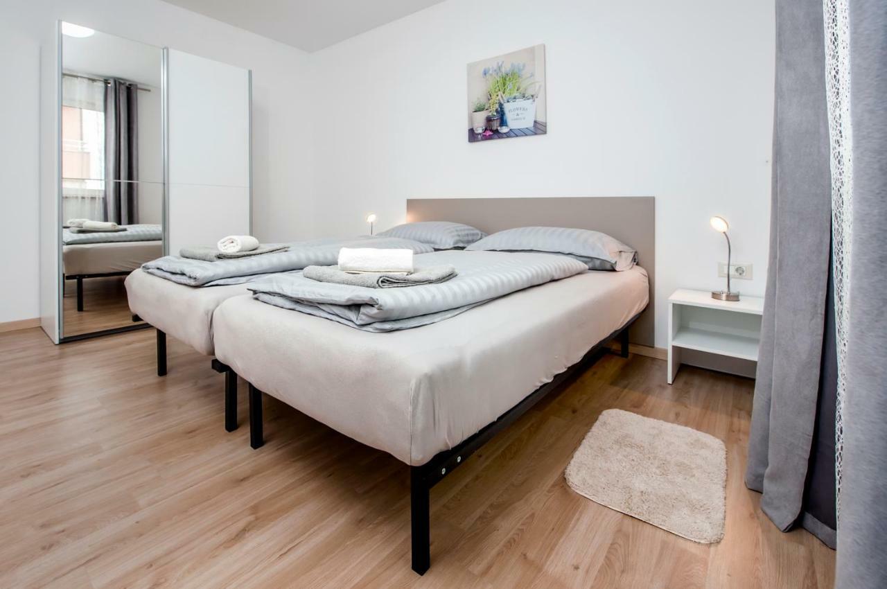 Apartman Sonata Ровінь Екстер'єр фото
