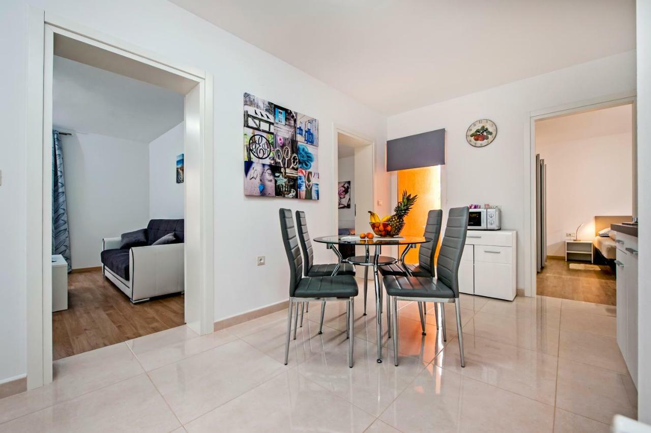 Apartman Sonata Ровінь Екстер'єр фото
